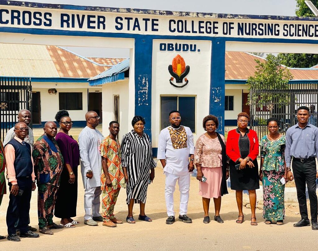 SA Nursing in a group photograph management staff of College of Nursing Science, Obudu